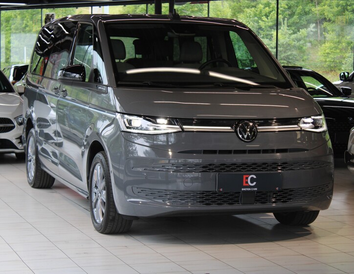 Volkswagen Multivan 34