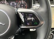 Jaguar F-Pace 27