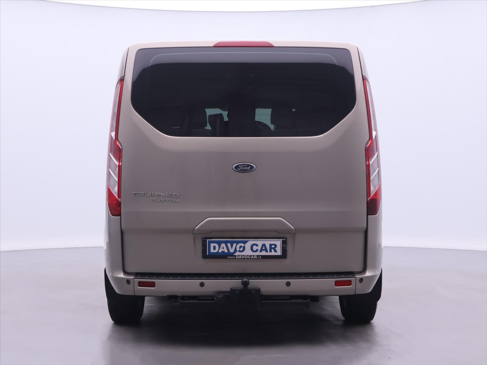 Ford Tourneo Custom