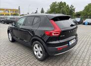 Volvo XC40 5
