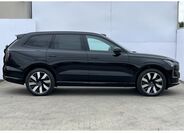 Volvo EX90 6
