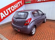 Hyundai i20 6