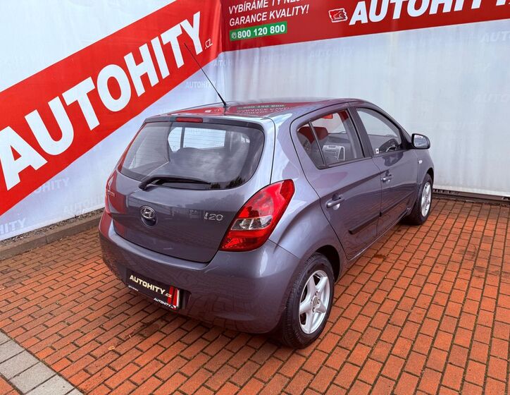 Hyundai i20 6