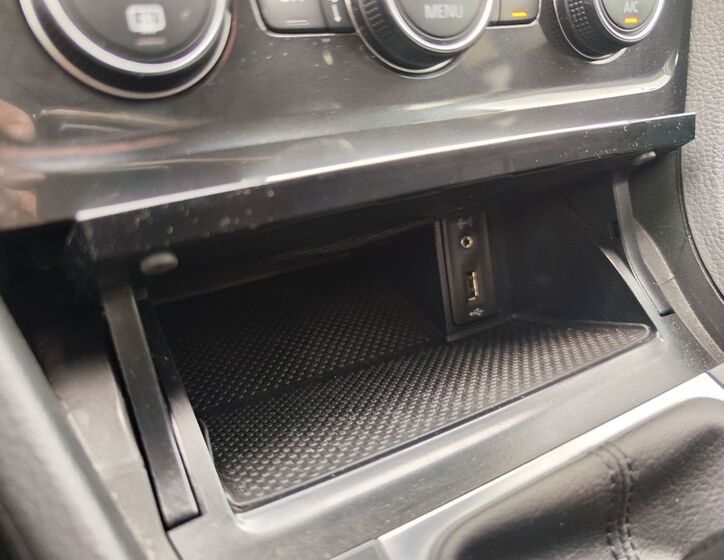 Volkswagen Golf 21