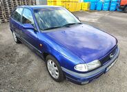 Opel Astra 1