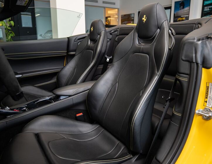Ferrari Portofino 8