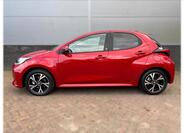 Toyota Yaris 6