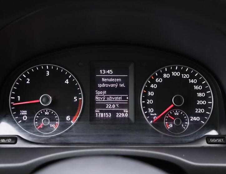 Volkswagen Caddy 18
