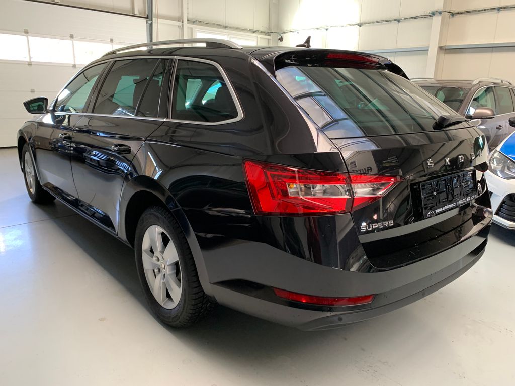 Škoda Superb
