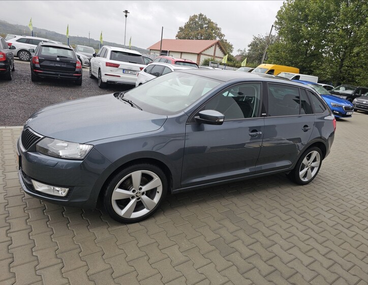 Škoda Rapid 9