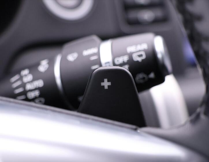 Land Rover Discovery Sport 19