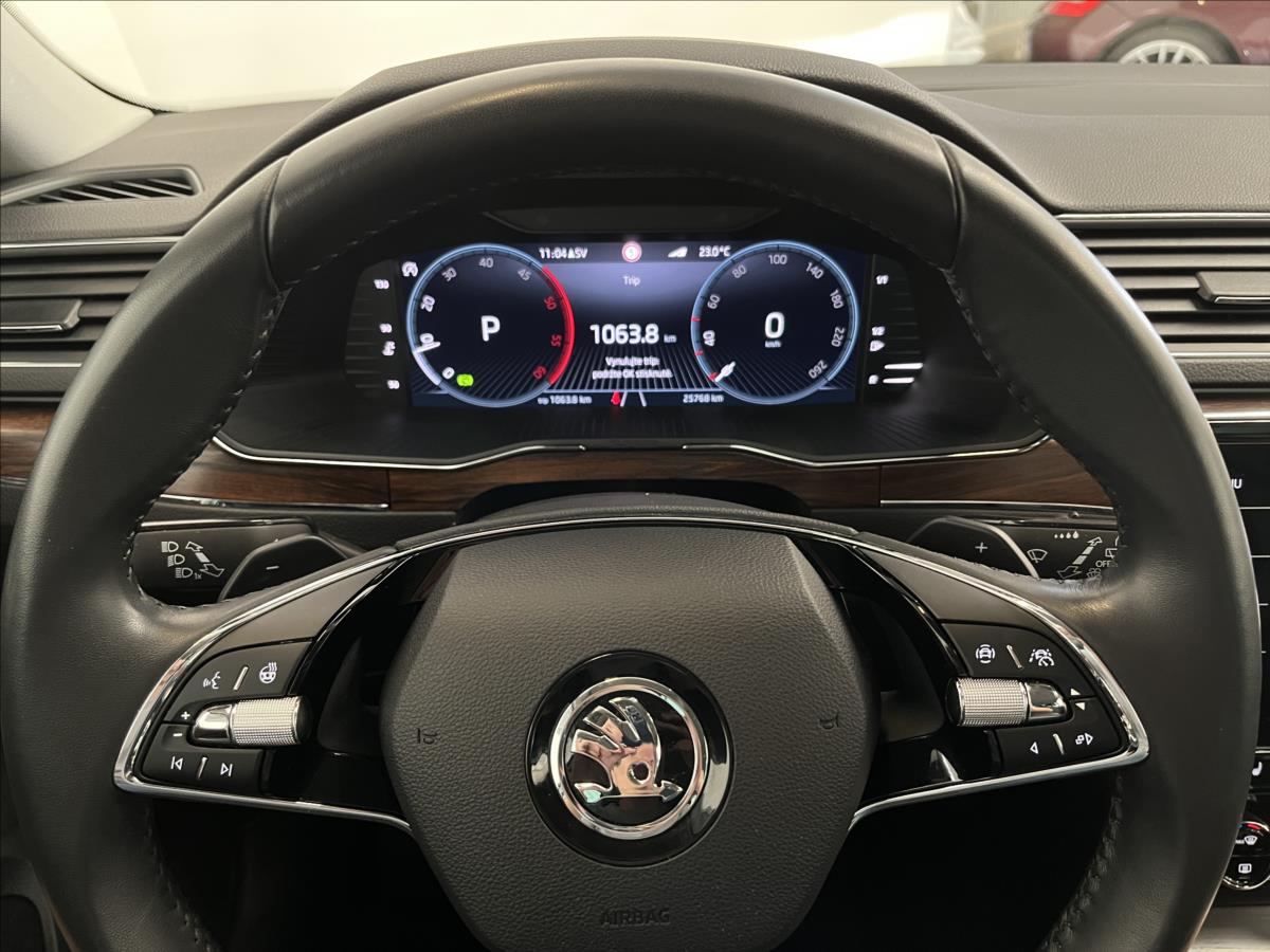 Škoda Superb