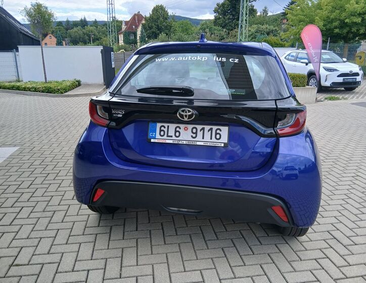 Toyota Yaris 30