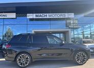 BMW X7 6