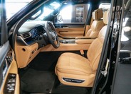 Jeep Grand Wagoneer 15