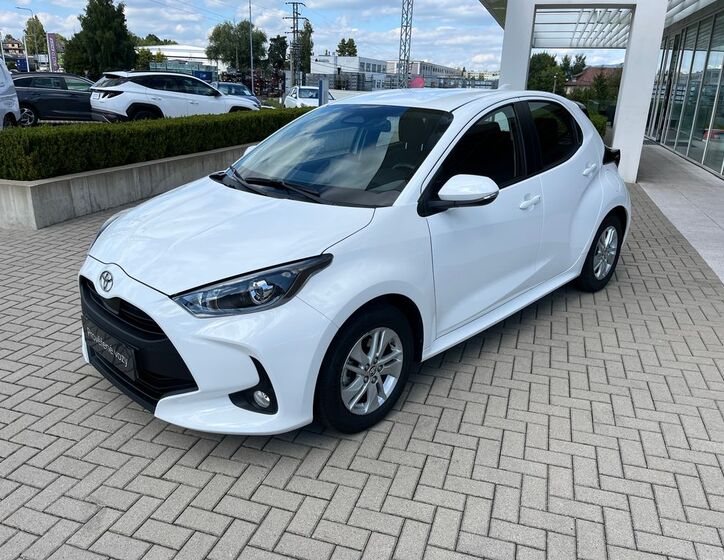 Toyota Yaris 2