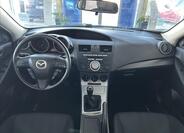 Mazda 3 8