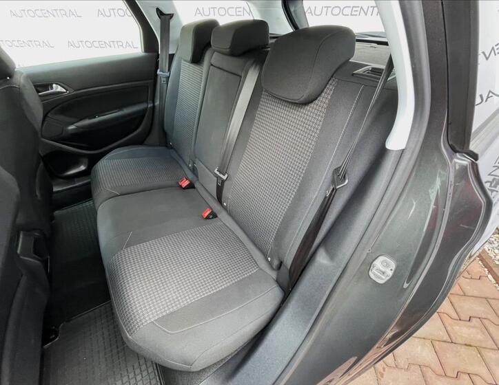 Peugeot 308 23