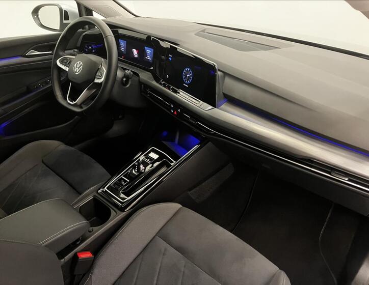 Volkswagen Golf 18