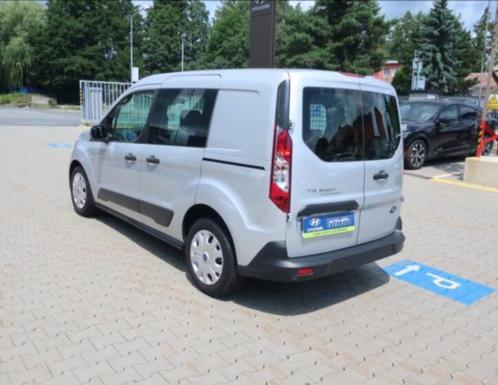 Ford Transit Connect 5