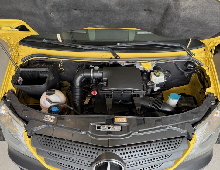 Mercedes-Benz Sprinter 19
