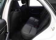 Mazda CX-30 8