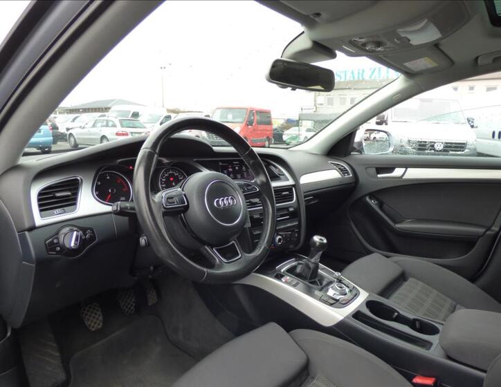 Audi A4 15