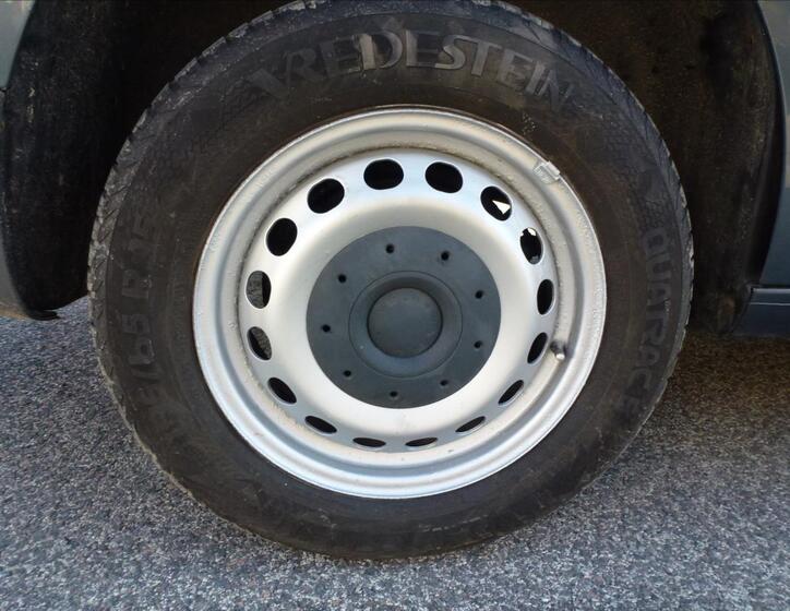 Volkswagen Caddy 39