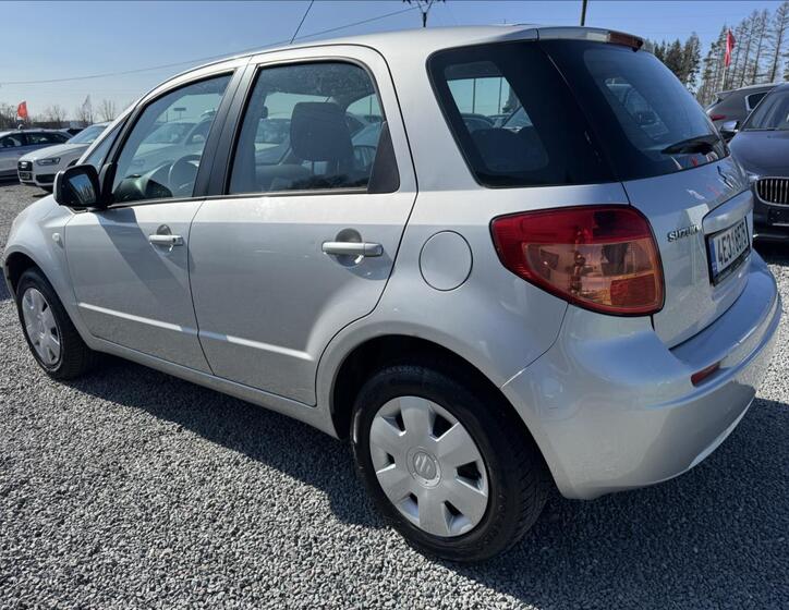 Suzuki SX4 5