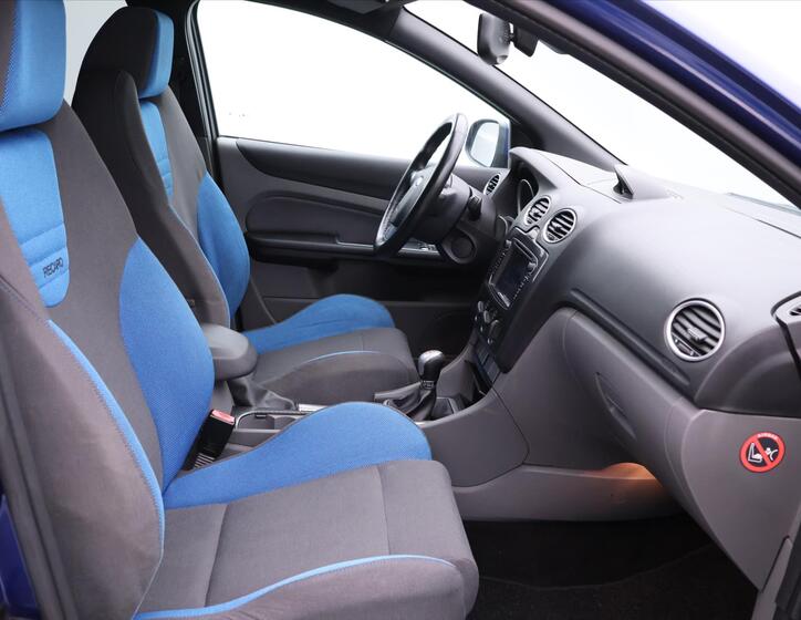 Ford Focus 12