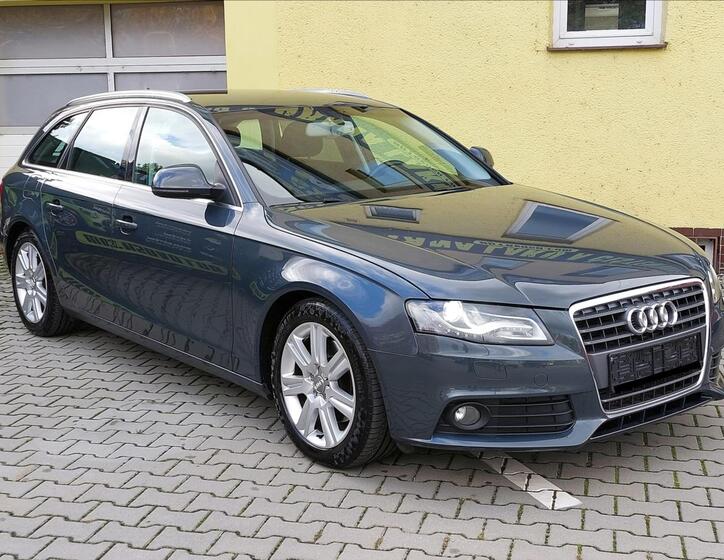 Audi A4 1