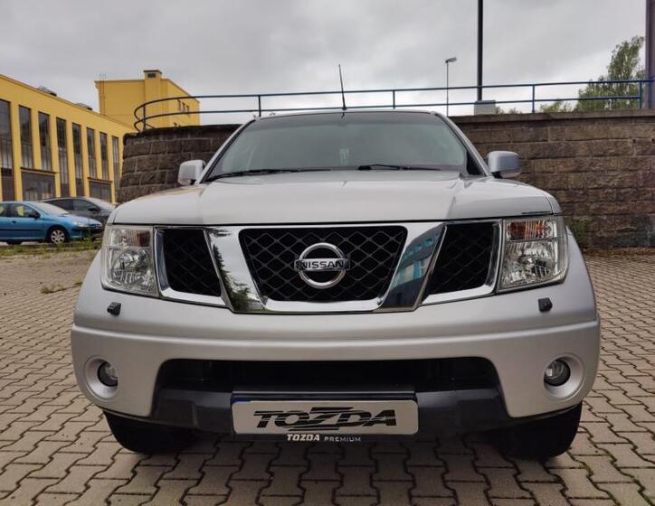Nissan Navara 8