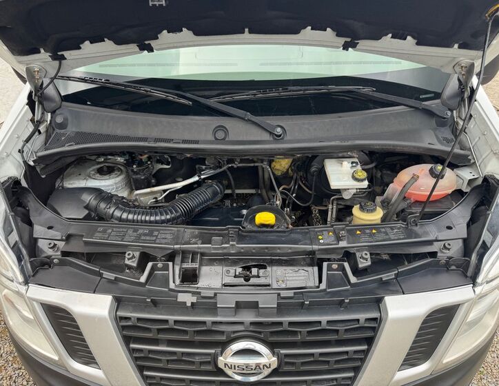 Nissan NV400 30