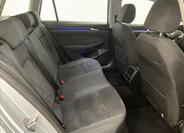Volkswagen Golf 21