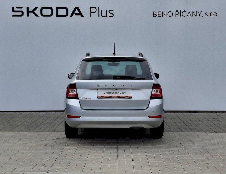 Škoda Fabia 12