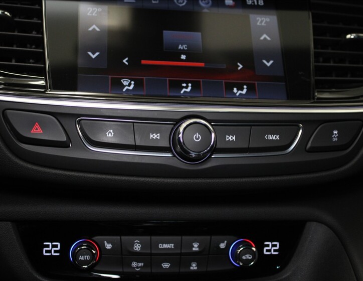 Opel Insignia 13