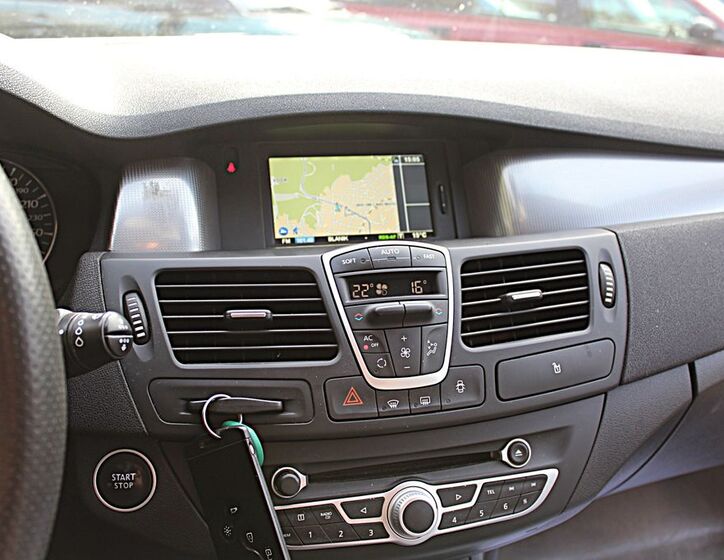 Renault Laguna 19