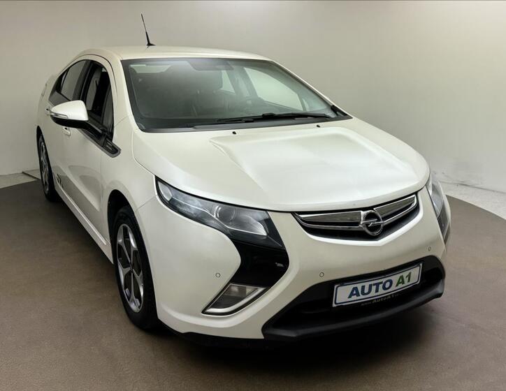 Opel Ampera 3
