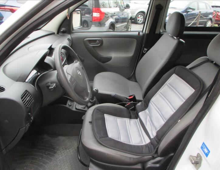 Opel Combo 12