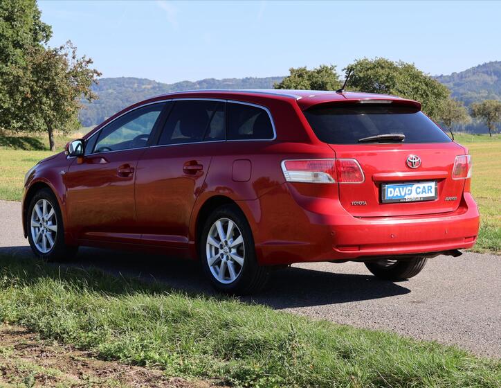 Toyota Avensis 5