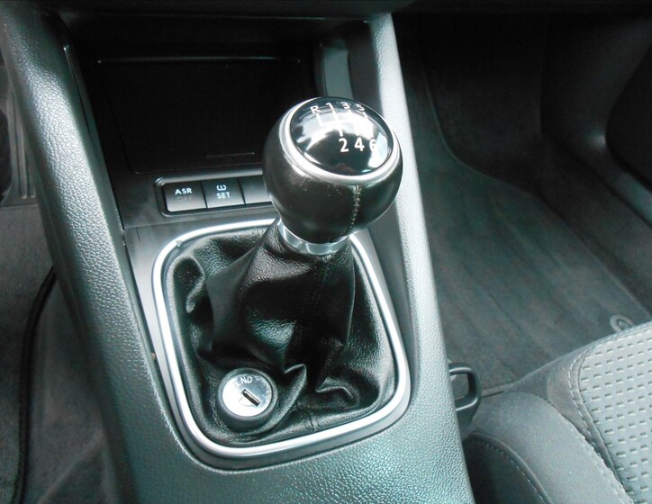 Volkswagen Jetta 14