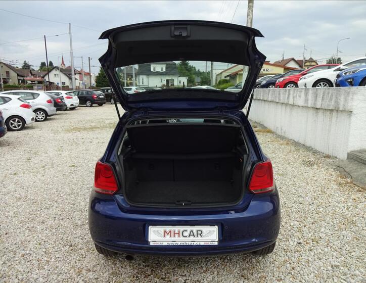 Volkswagen Polo 24