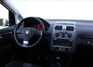 Volkswagen Touran 23