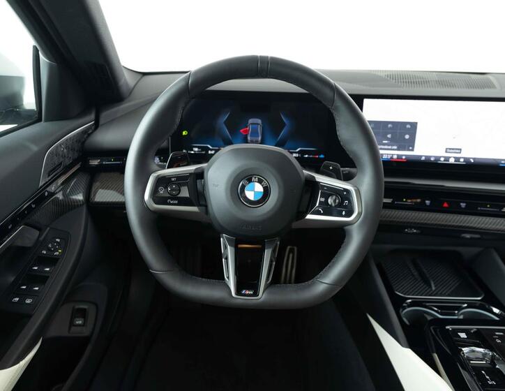 BMW Řada 5 13