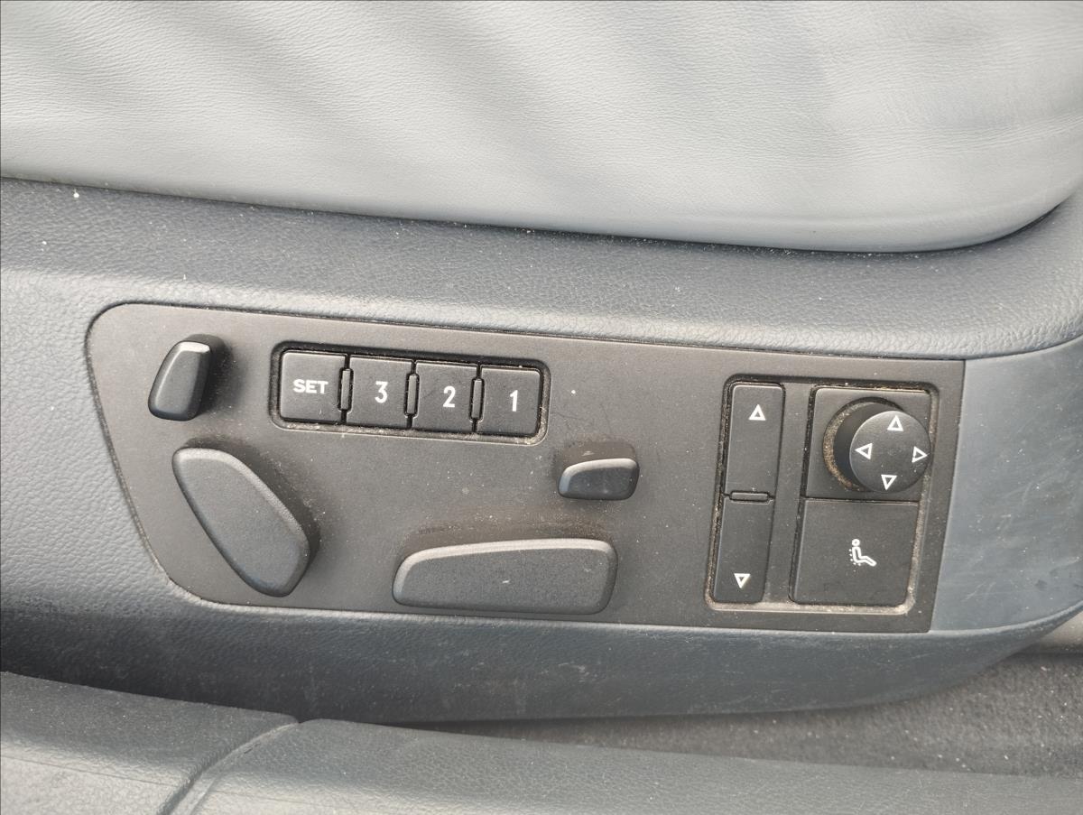 Volkswagen Phaeton