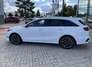 KIA Ceed 10