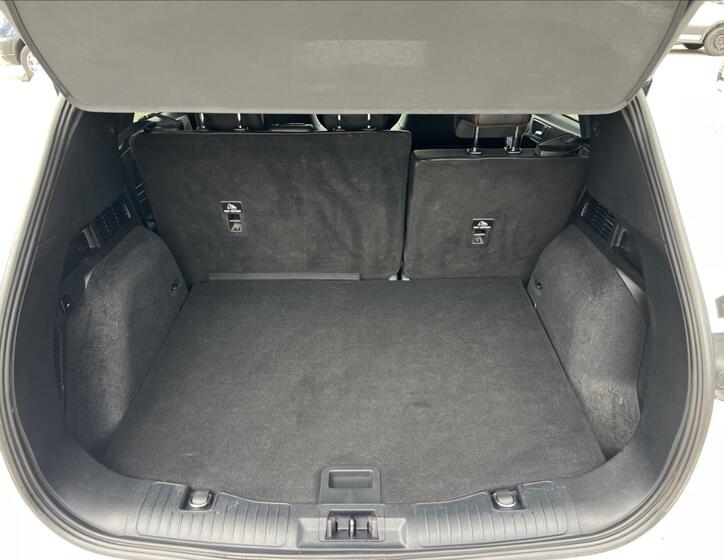 Ford Kuga 13