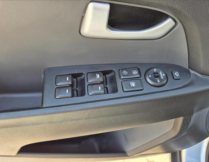 KIA Sportage 9