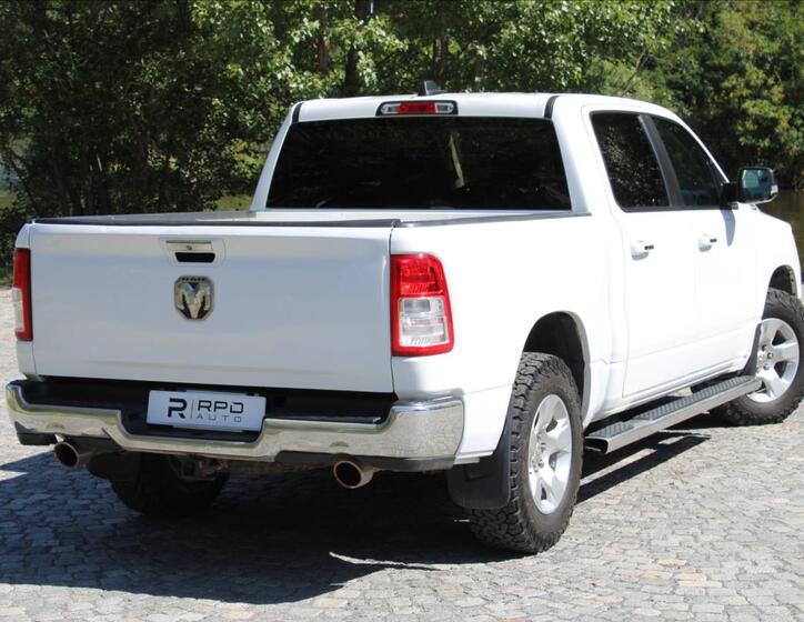 Dodge RAM 2
