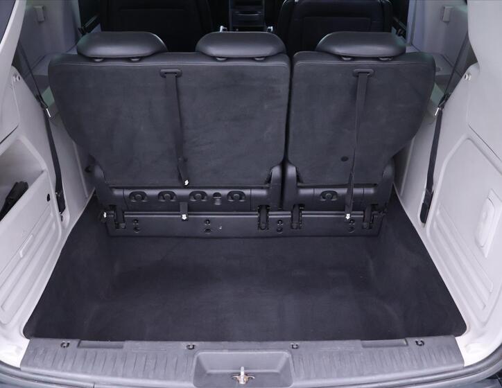 Chrysler Grand Voyager 10